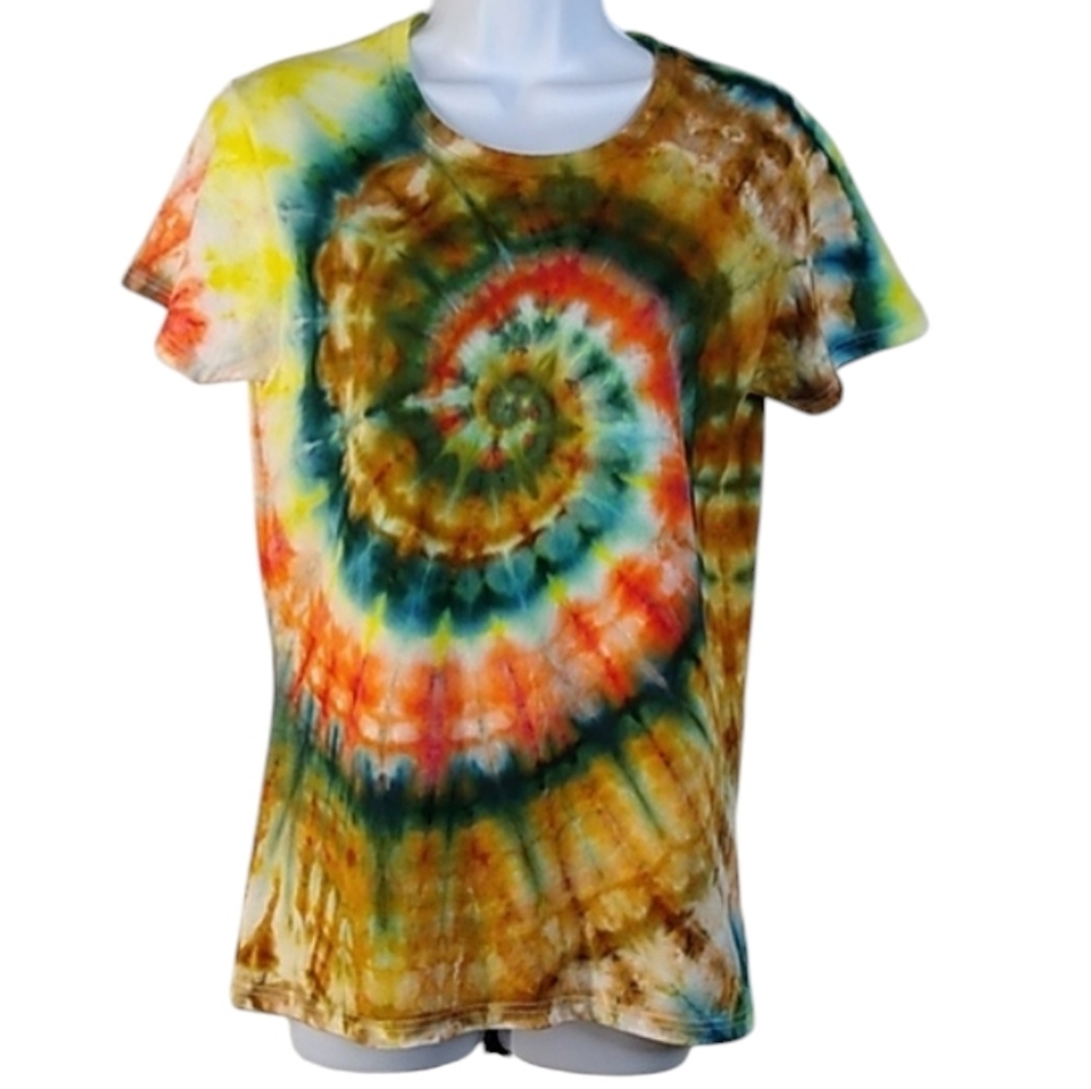 NEW TIE DYE S/S T SHIRT MEDIUM